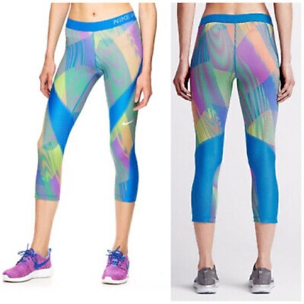 Nike Pro Hypercool Frequency Compression Capri